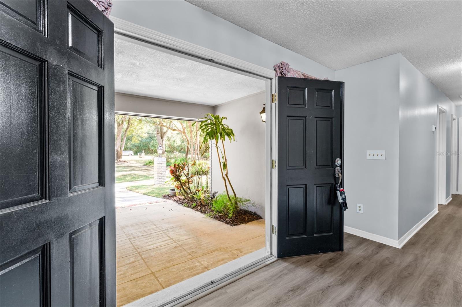 Image 6 of 43 For 700 Chickasaw Trail