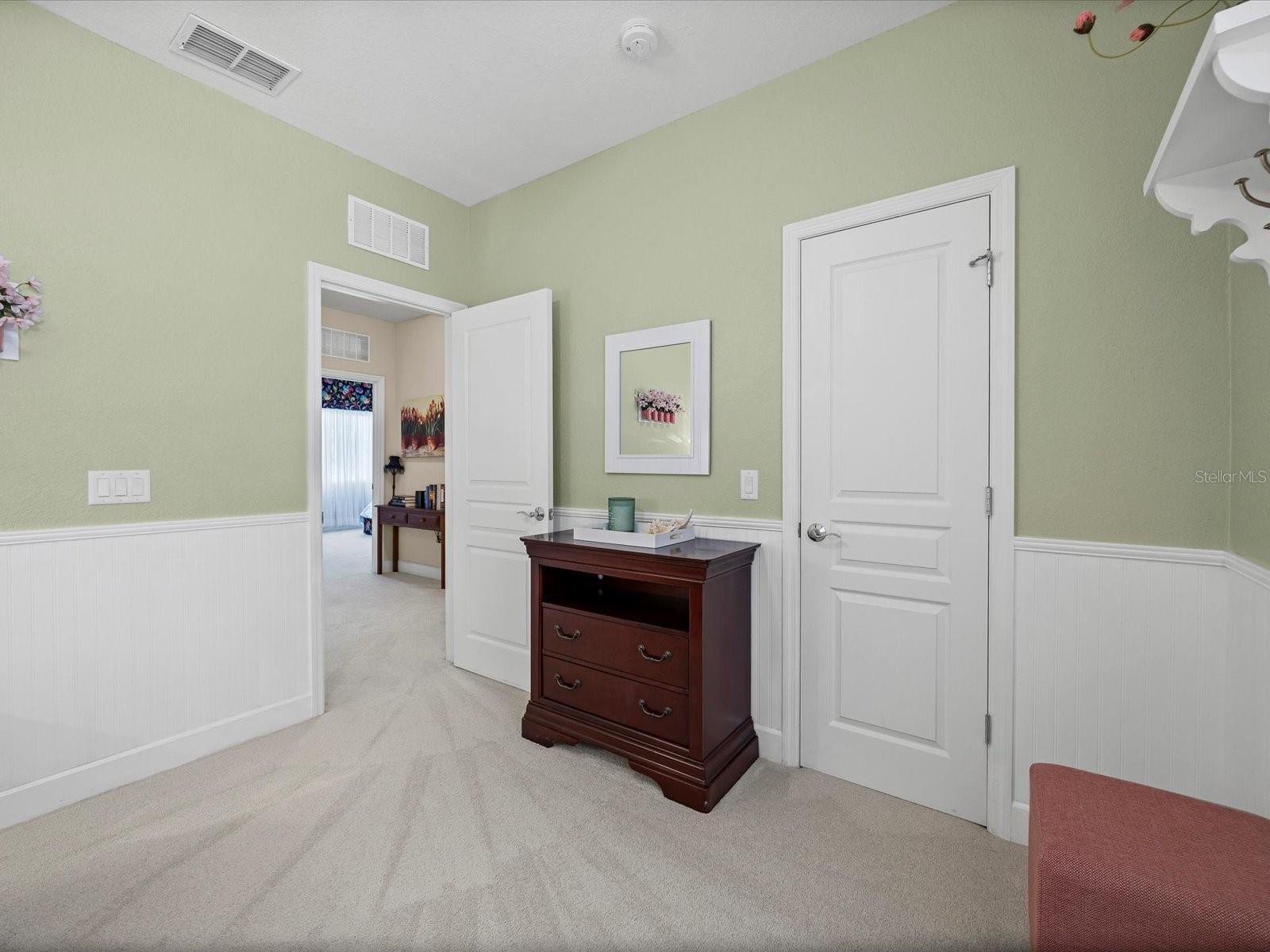 Image 23 of 42 For 8403 Riverdale Lane