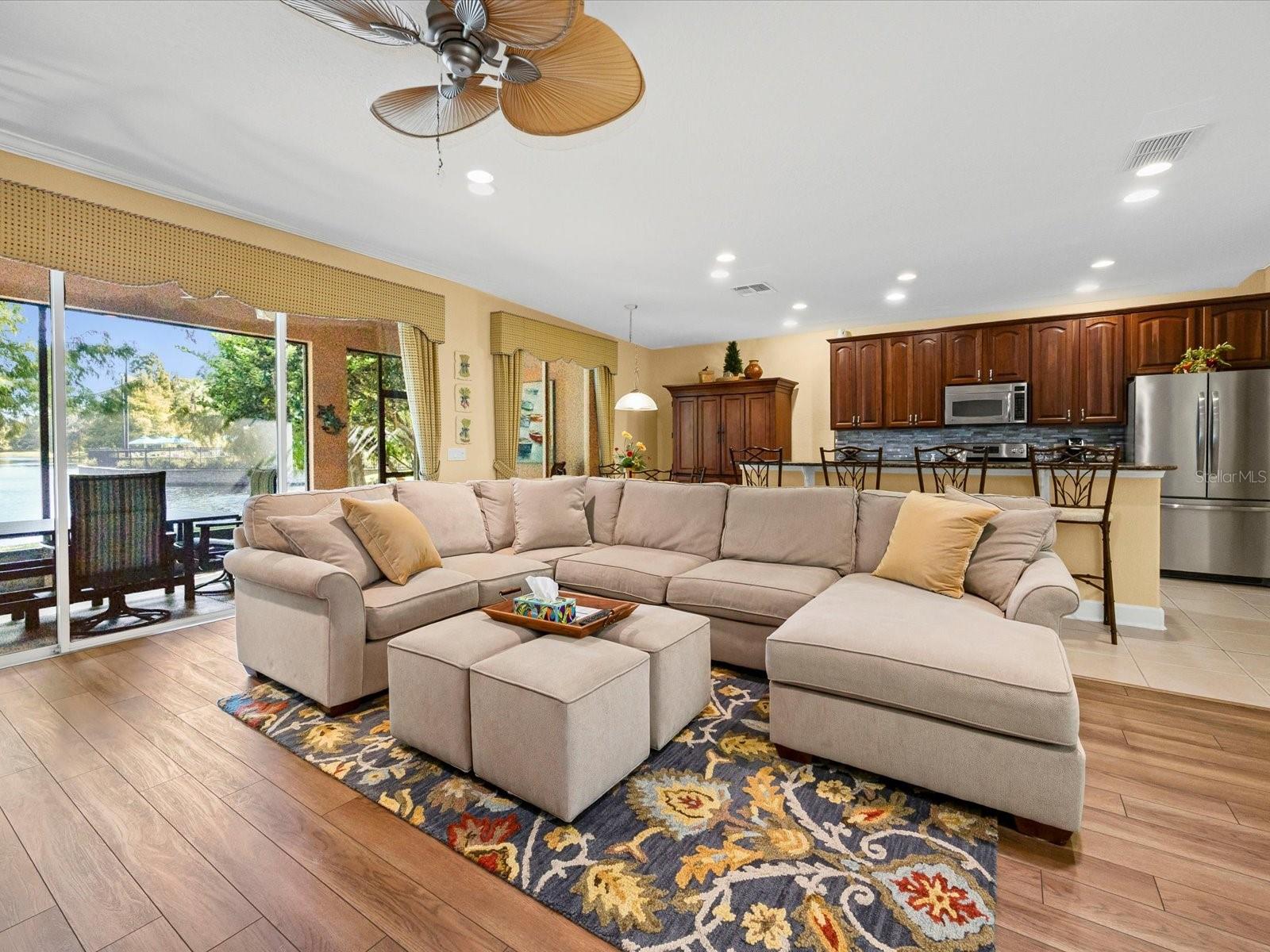 Image 4 of 42 For 8403 Riverdale Lane