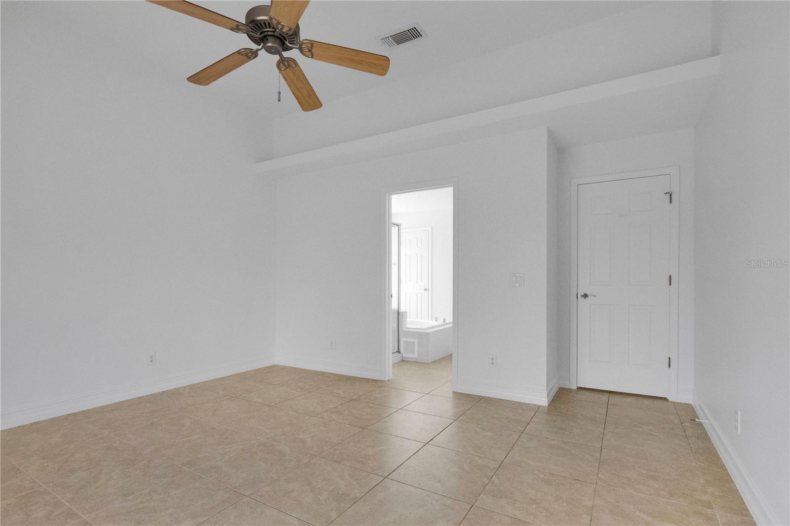 Image 14 of 39 For 1333 Cornerstone Court