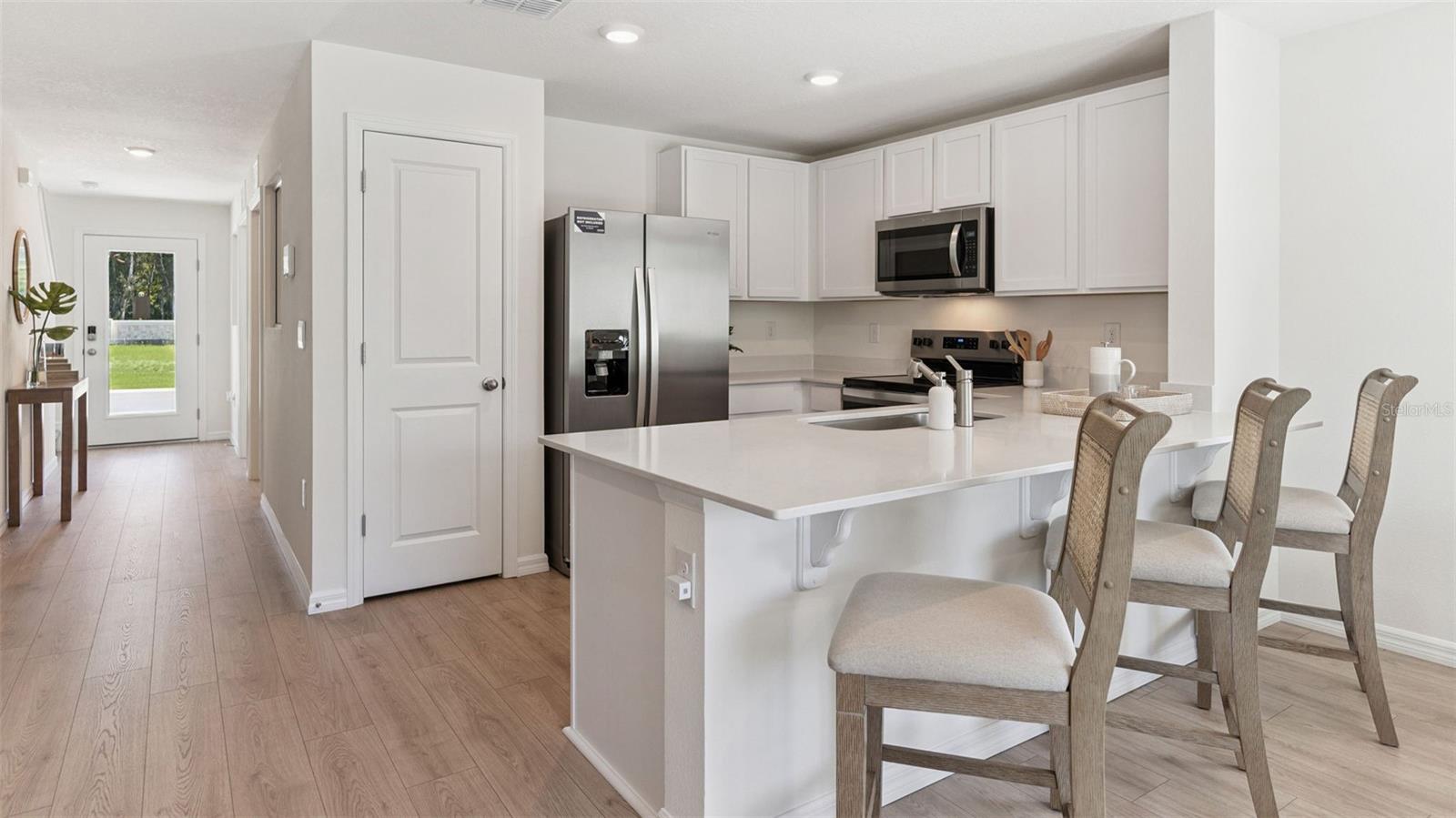 Image 9 of 26 For 518 Zinfandel Drive