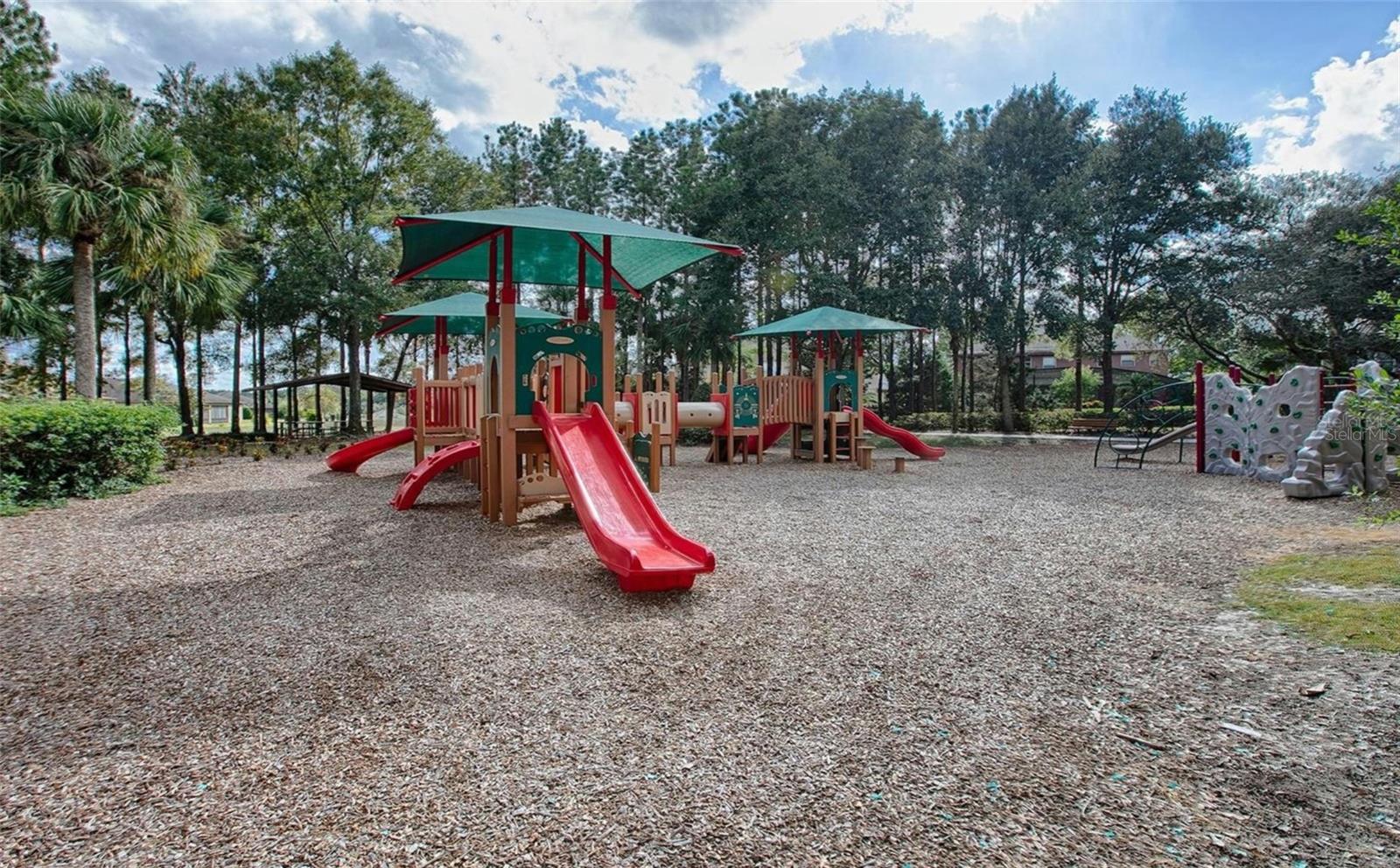 Image 35 of 35 For 22035 Belgian Court