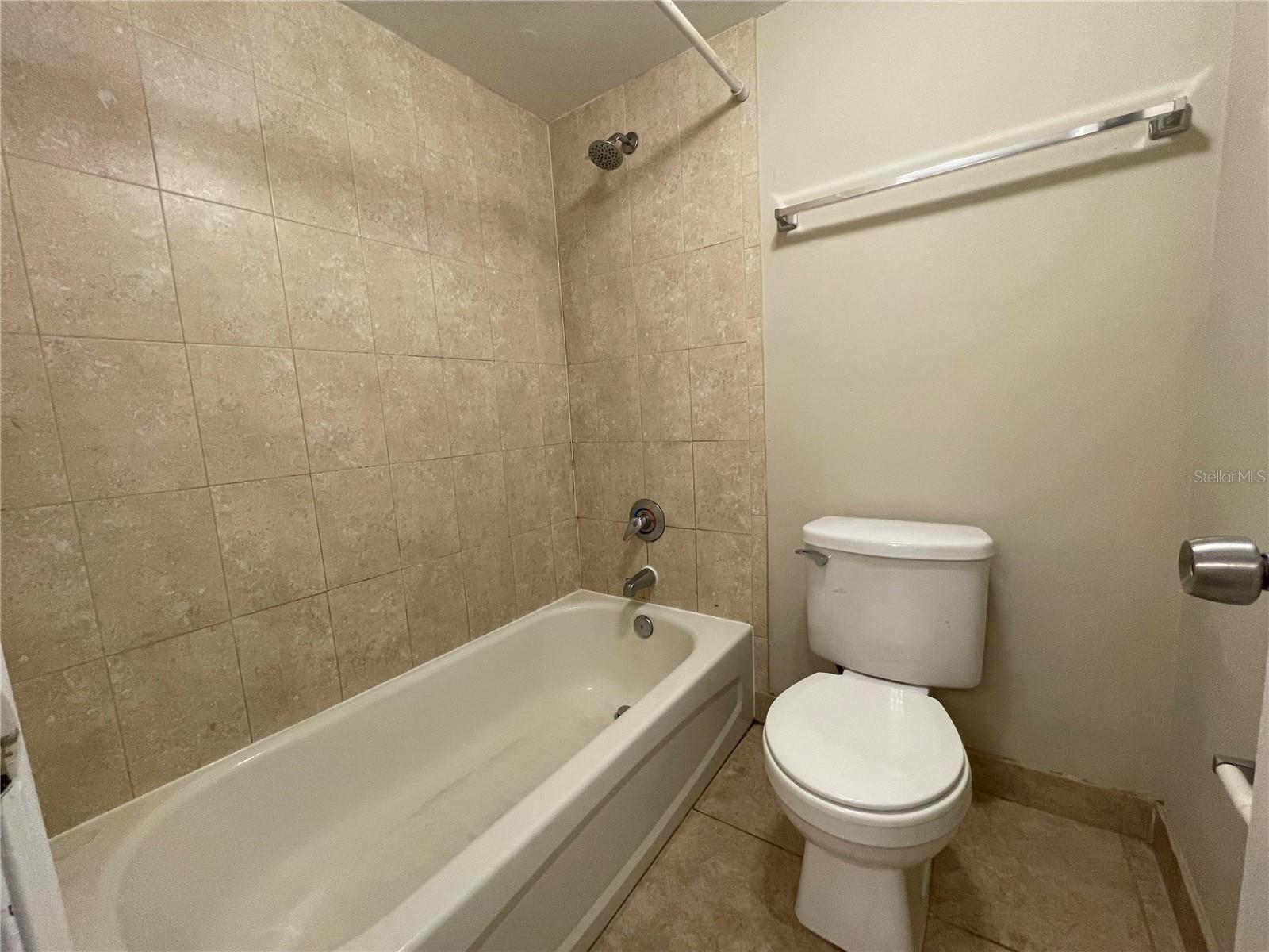 Image 12 of 16 For 2521 Caper Lane 101