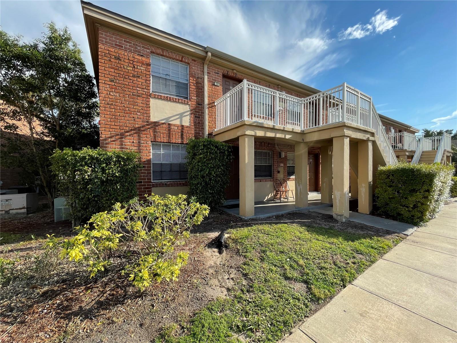 Image 2 of 16 For 2521 Caper Lane 101