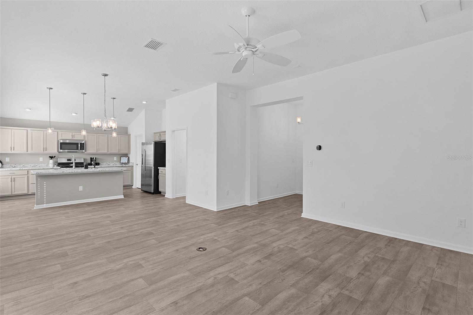 Image 16 of 42 For 3358 Brianna Lane