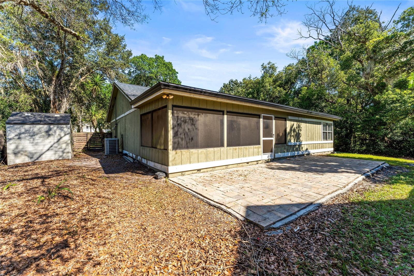 Image 30 of 34 For 921 Pine Street