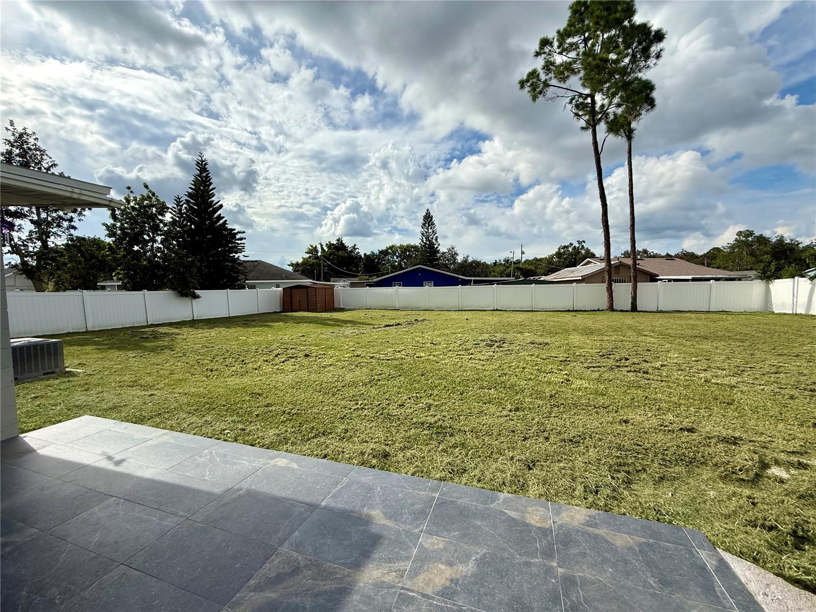 Image 13 of 13 For 1601 Roselawn Street Sw