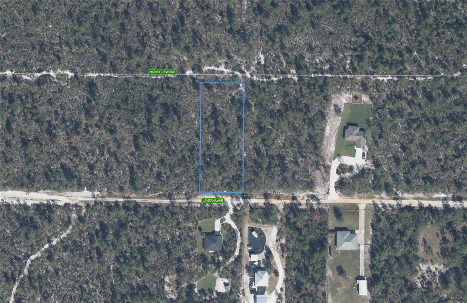 Image 2 of 3 For 2120 Lantana Avenue