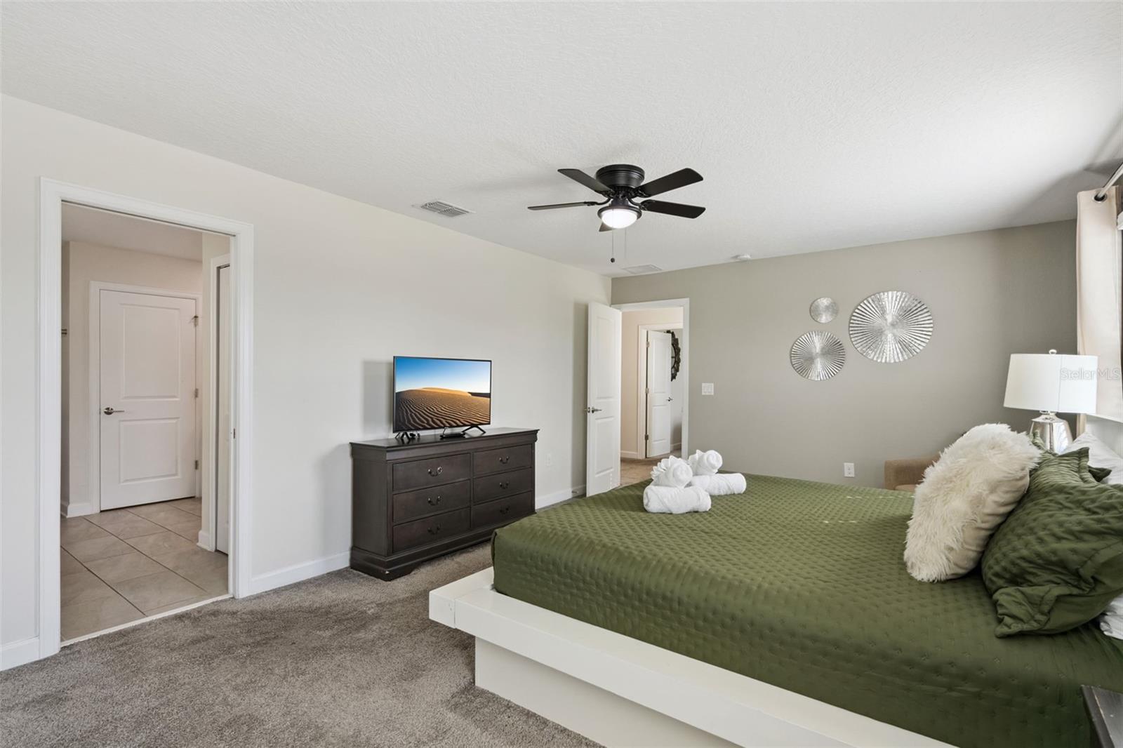 Image 12 of 48 For 4501 Target Boulevard