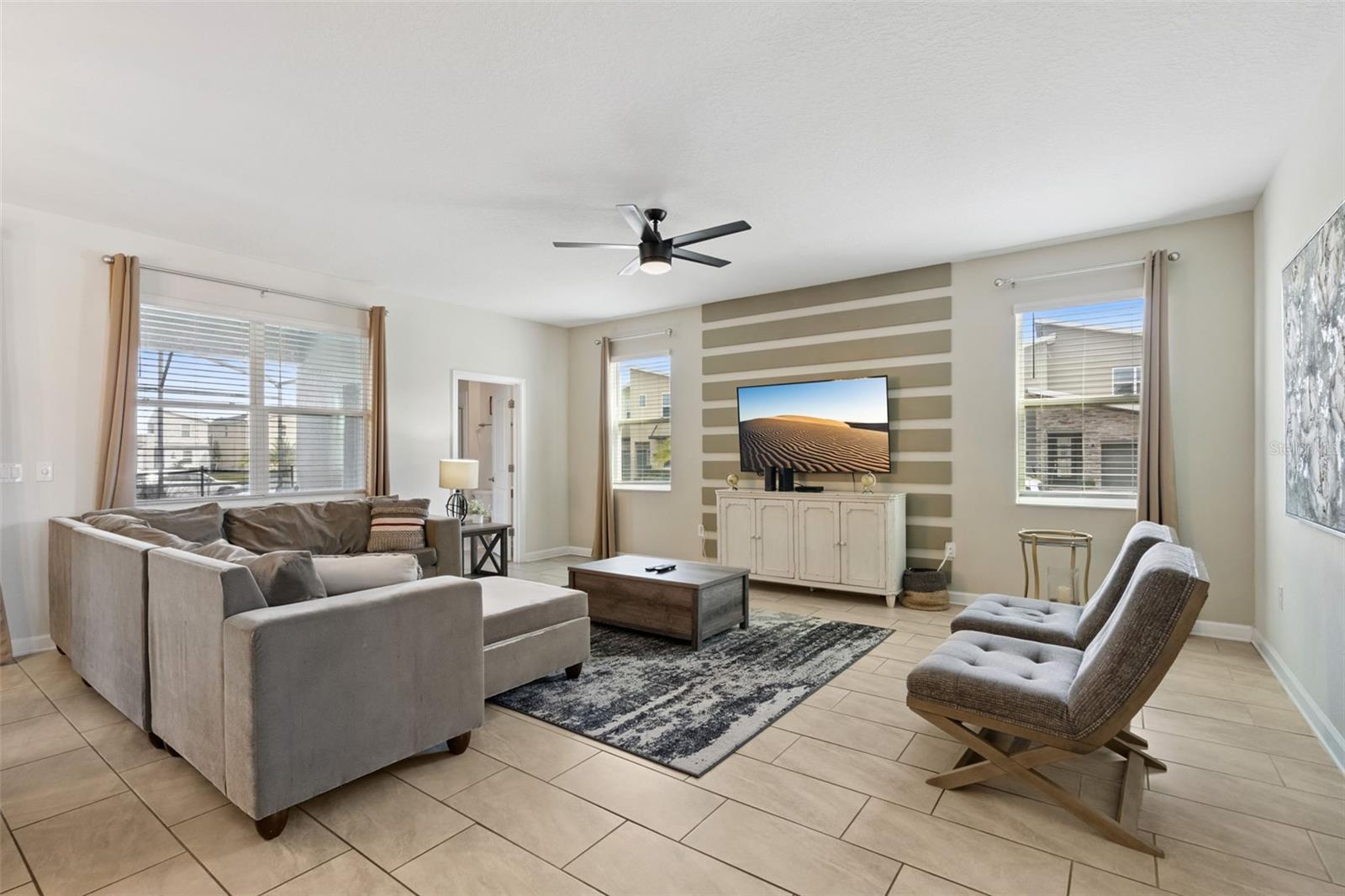 Image 6 of 48 For 4501 Target Boulevard