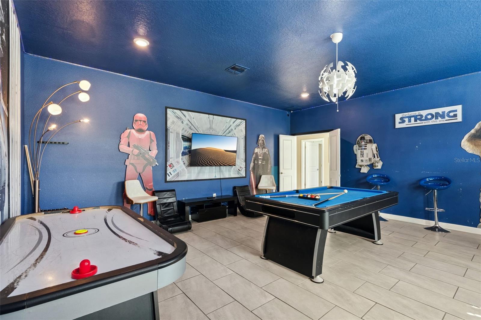 Image 8 of 48 For 4501 Target Boulevard