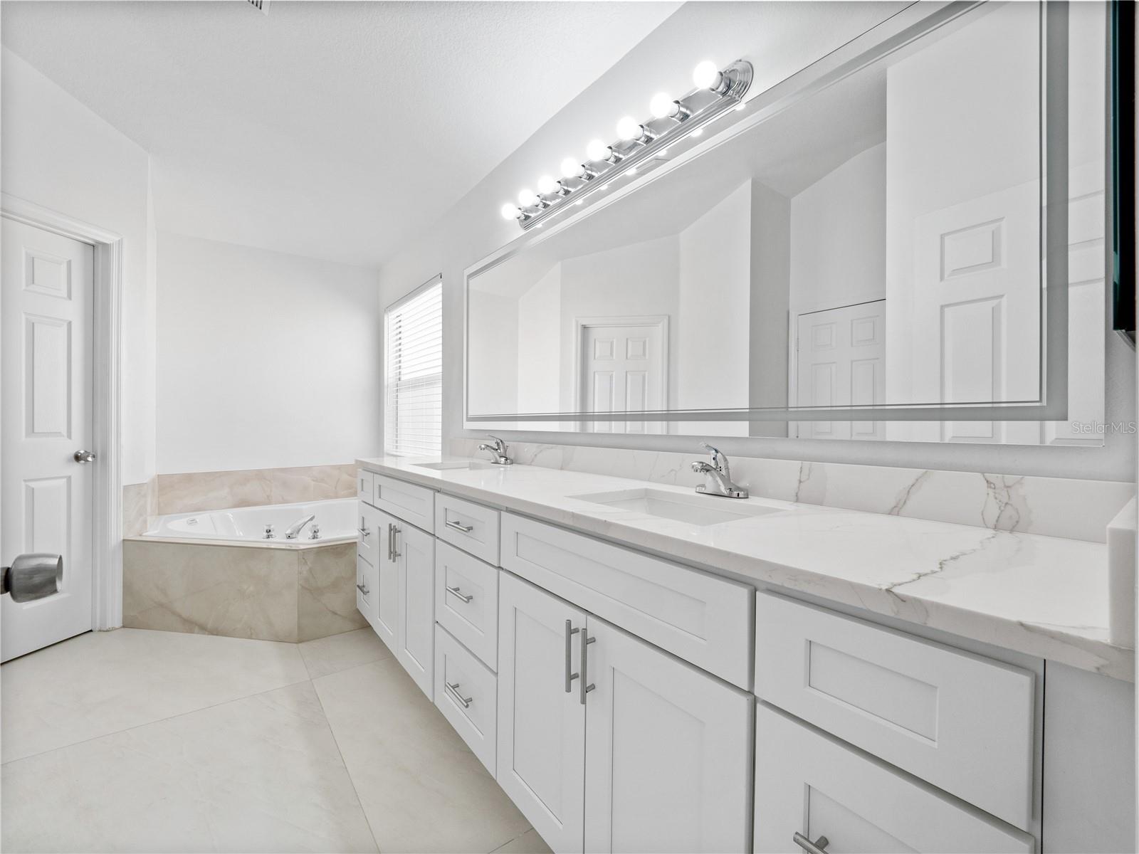 Image 20 of 35 For 6457 Winder Oaks Boulevard