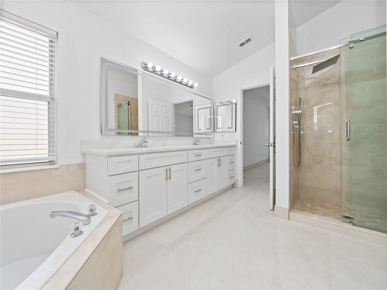 Image 24 of 35 For 6457 Winder Oaks Boulevard