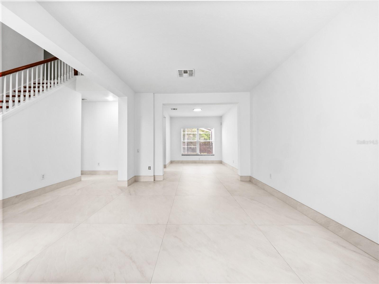 Image 4 of 35 For 6457 Winder Oaks Boulevard