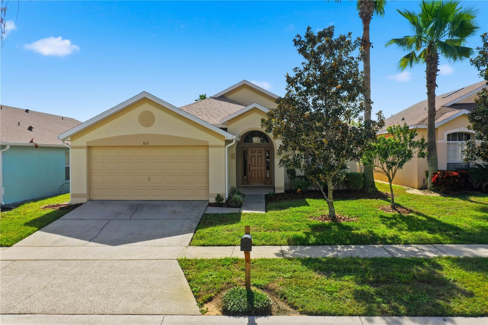 Image 40 of 41 For 917 Bloomingdale Drive