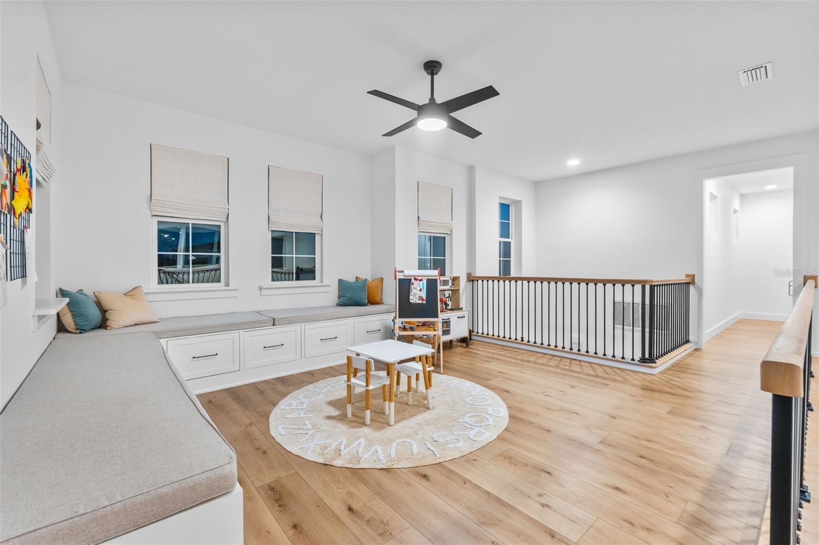 Image 33 of 89 For 157 Caladium Avenue