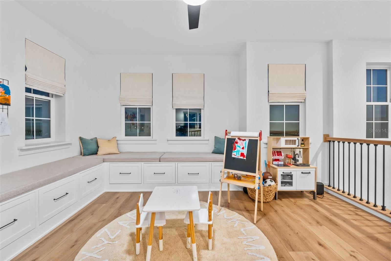 Image 34 of 89 For 157 Caladium Avenue