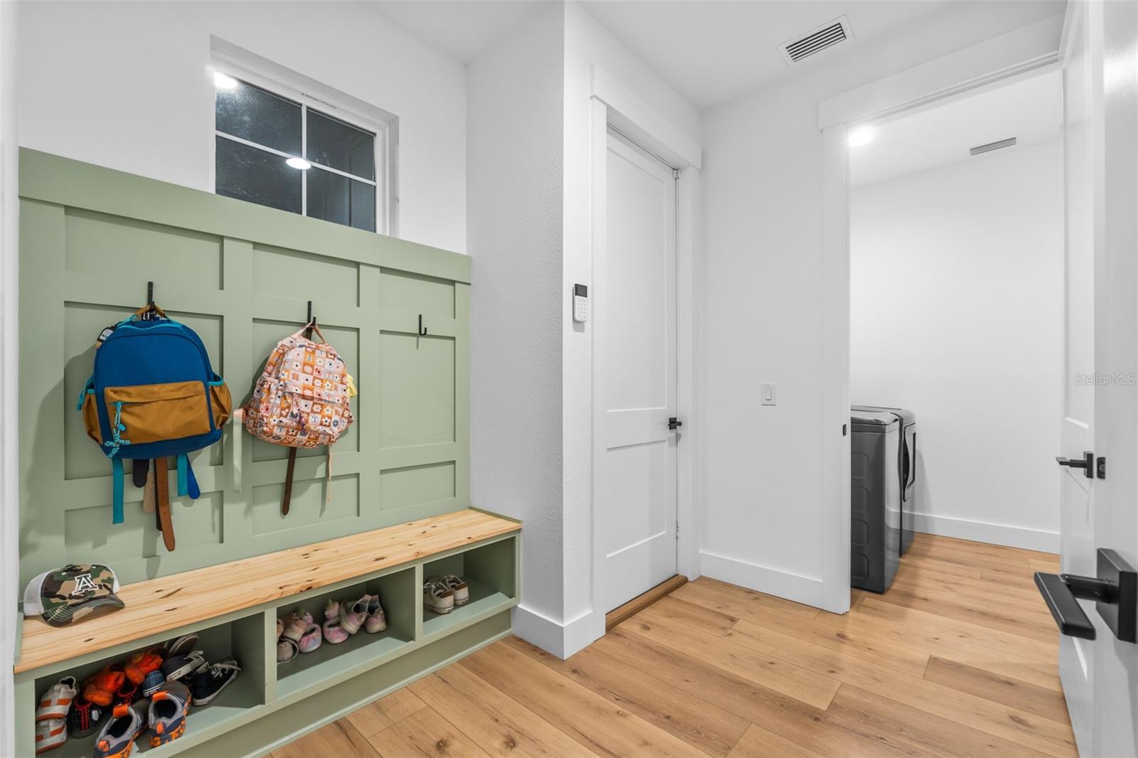 Image 50 of 89 For 157 Caladium Avenue