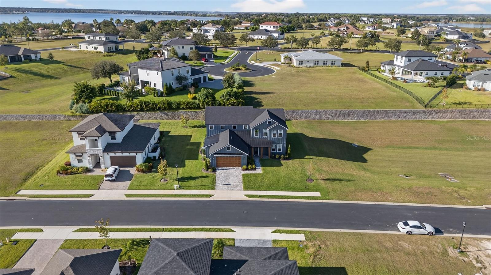 Image 57 of 89 For 157 Caladium Avenue