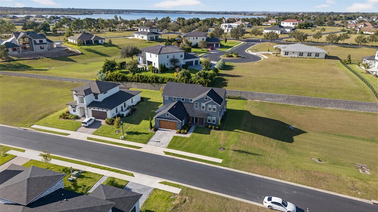 Image 58 of 89 For 157 Caladium Avenue
