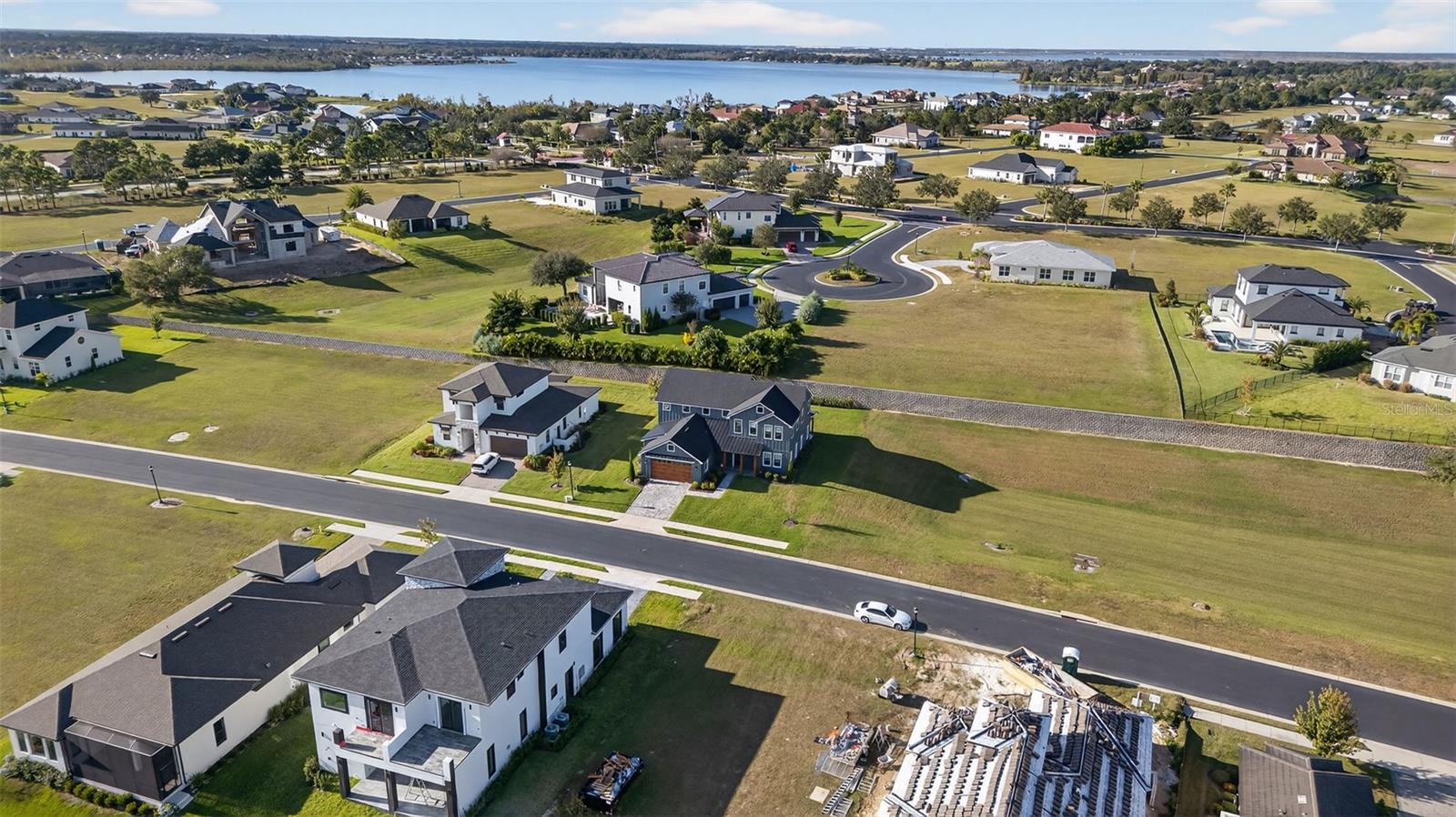 Image 59 of 89 For 157 Caladium Avenue