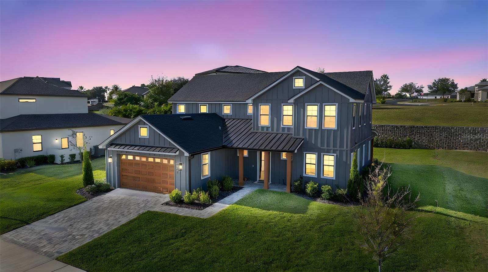 Image 6 of 89 For 157 Caladium Avenue