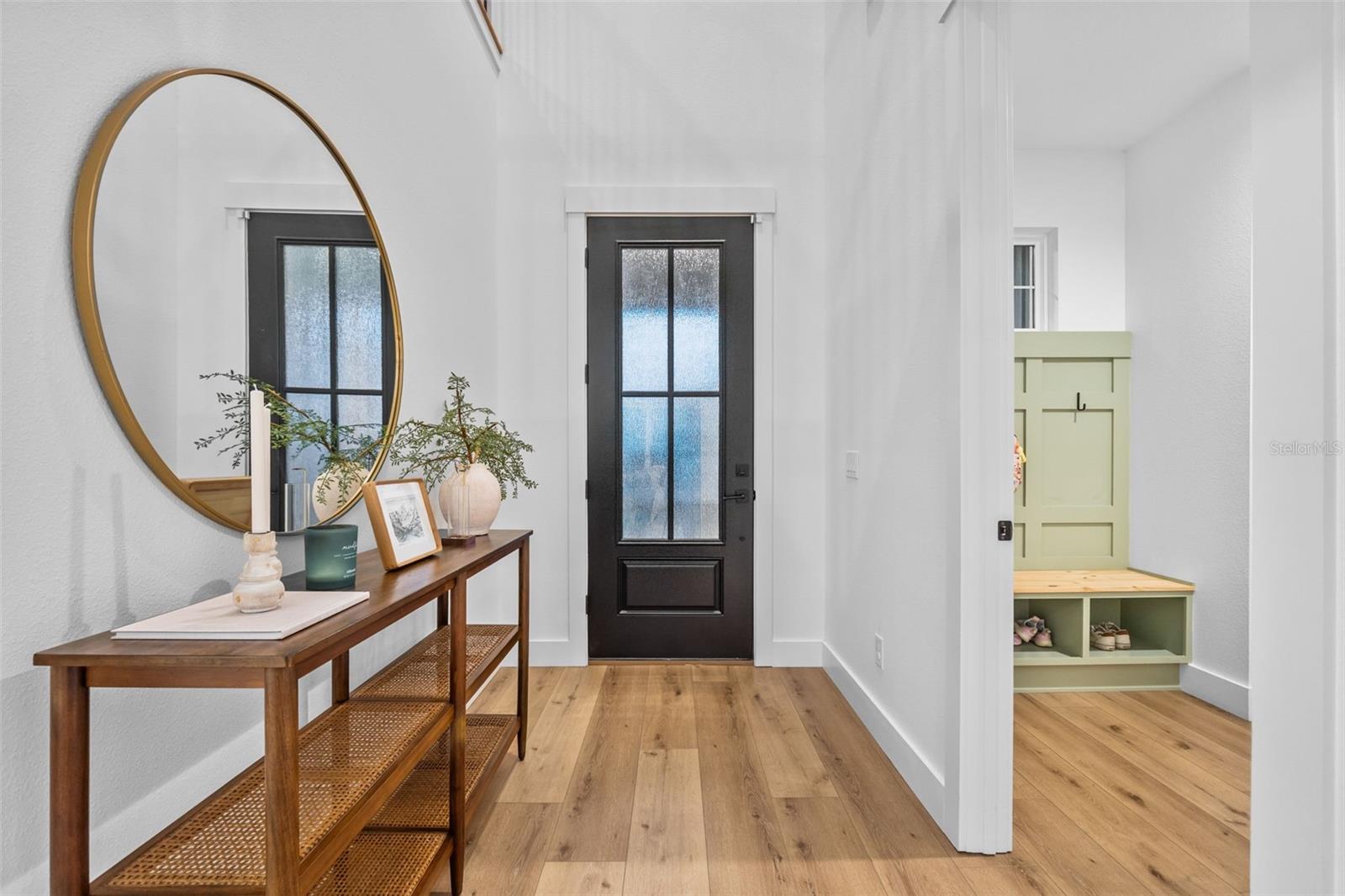 Image 7 of 89 For 157 Caladium Avenue