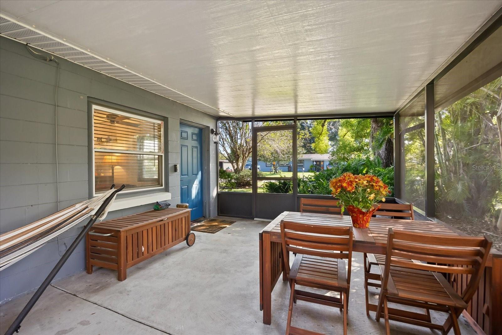 Image 19 of 28 For 3010 Touraine Avenue