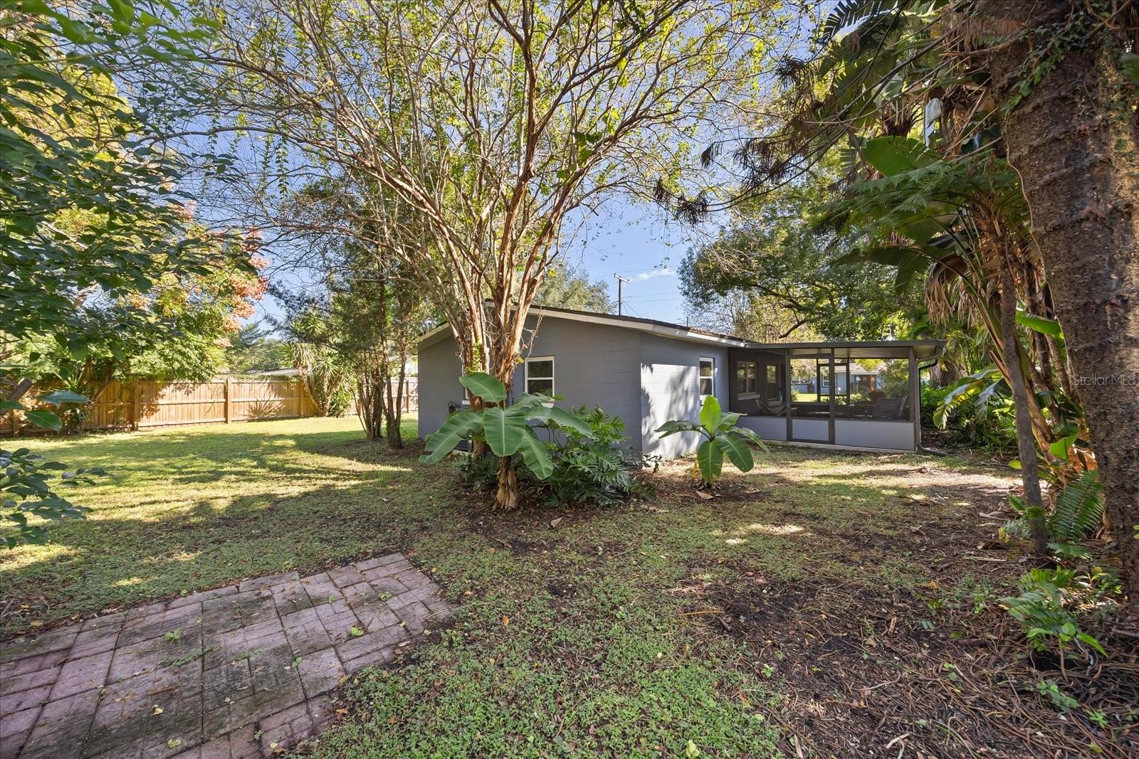 Image 22 of 28 For 3010 Touraine Avenue