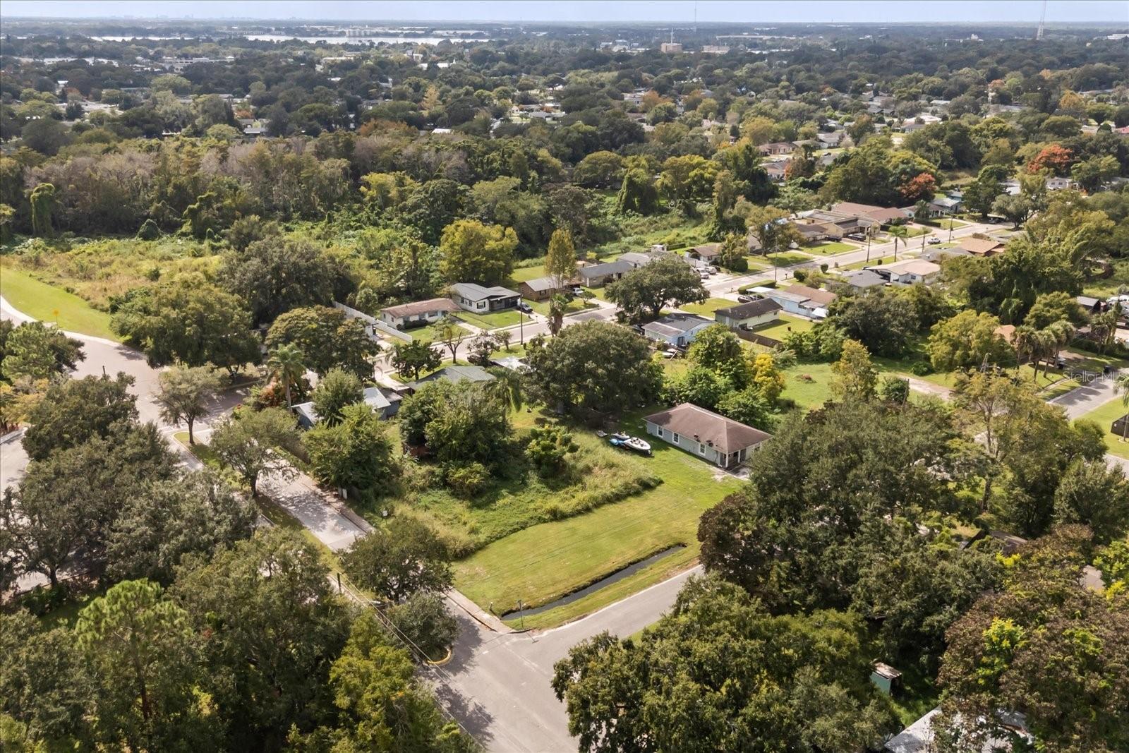 Image 27 of 28 For 3010 Touraine Avenue