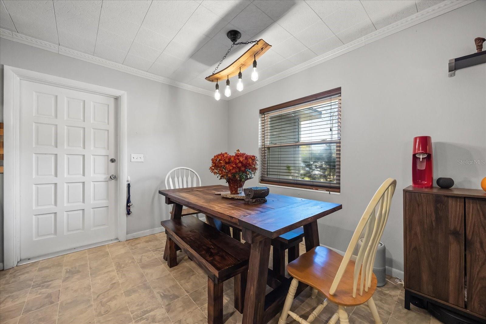 Image 8 of 28 For 3010 Touraine Avenue