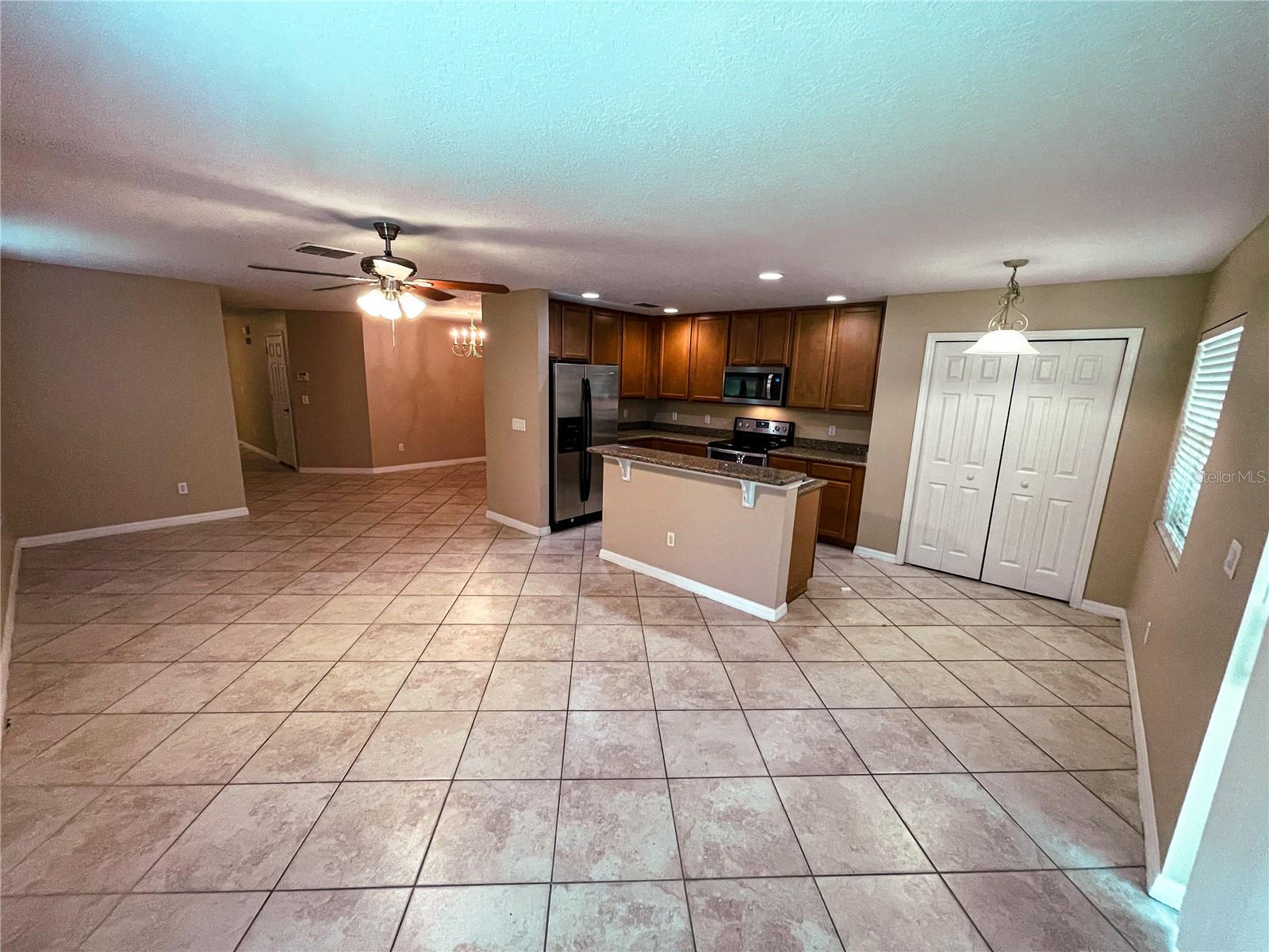 Image 14 of 28 For 3855 Shaftbury Place 0