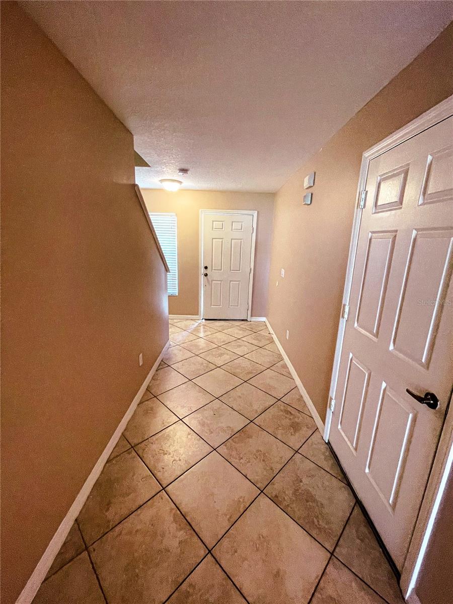 Image 18 of 28 For 3855 Shaftbury Place 0