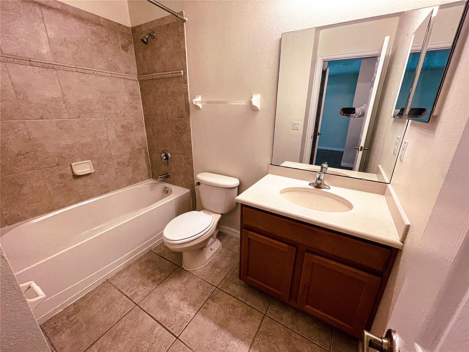 Image 27 of 28 For 3855 Shaftbury Place 0