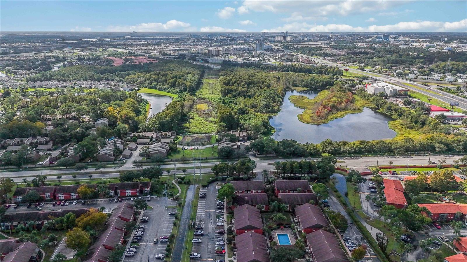 Image 20 of 24 For 5493 Pine Creek Drive 1904