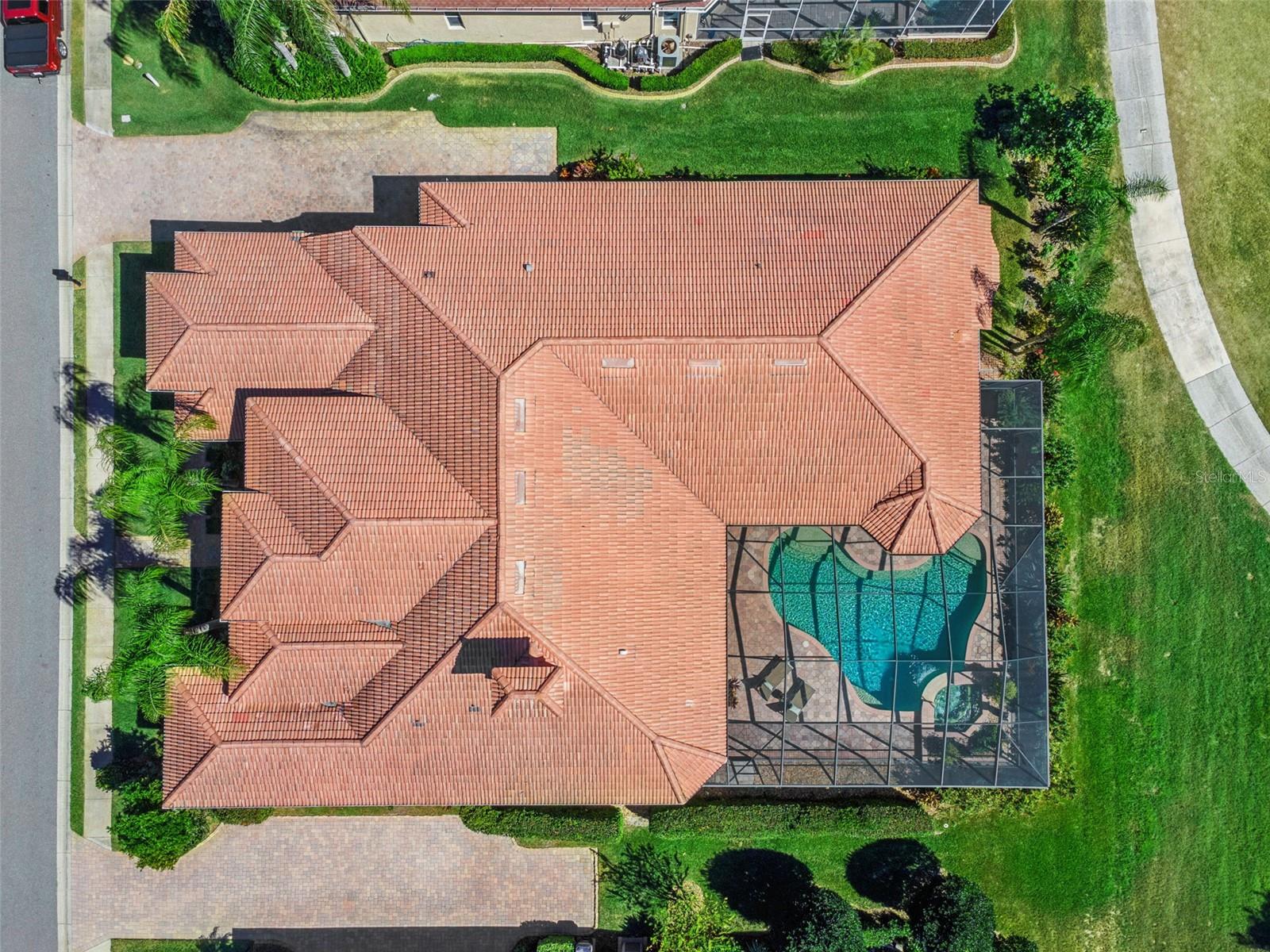 Image 30 of 76 For 685 Whisper Woods Drive