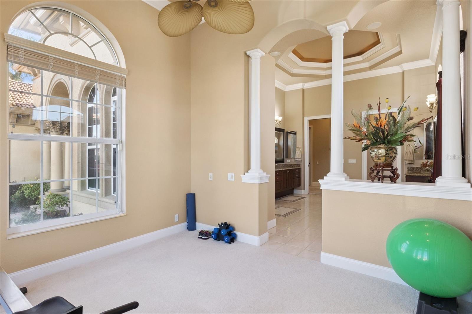 Image 44 of 76 For 685 Whisper Woods Drive