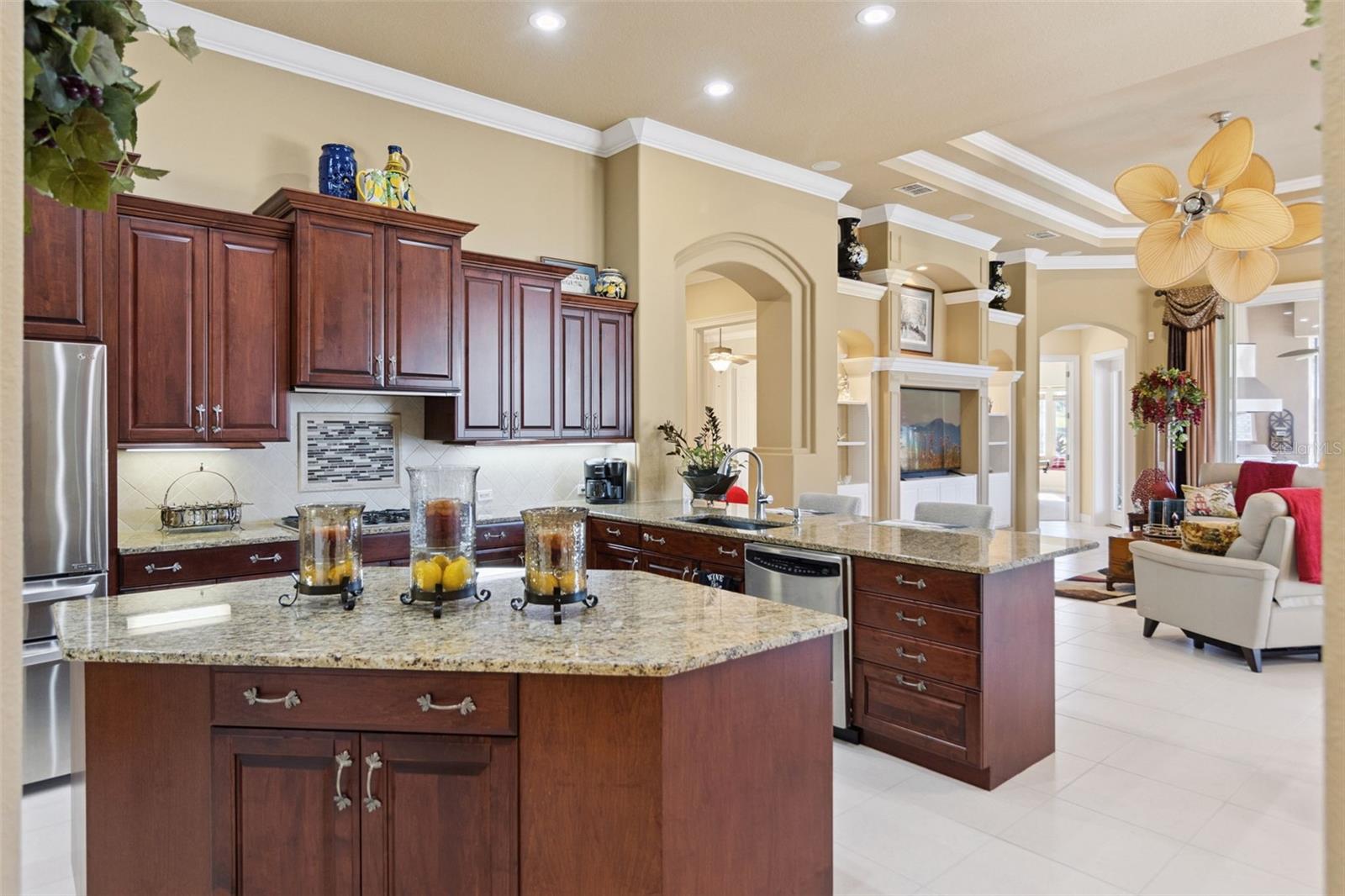 Image 62 of 76 For 685 Whisper Woods Drive