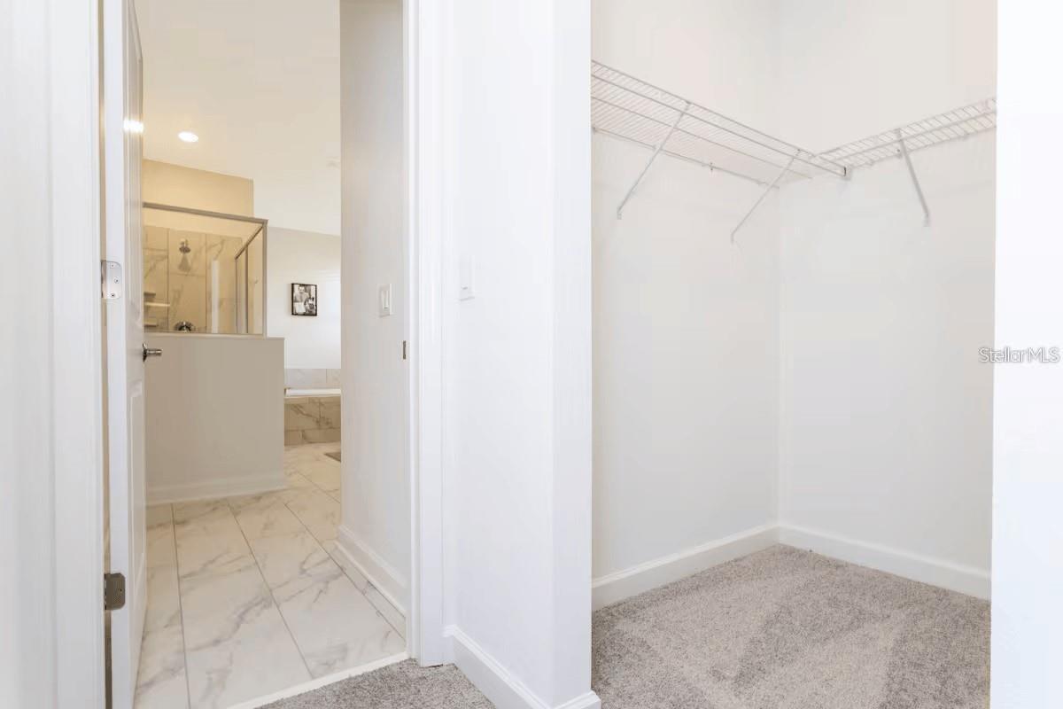 Image 21 of 31 For 1013 Leader Street