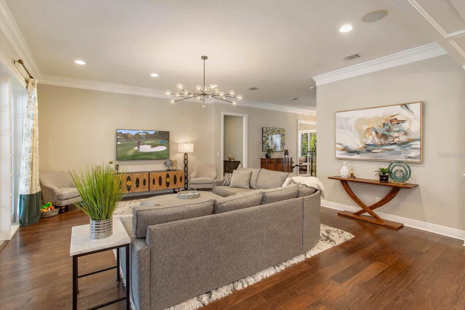 Image 17 of 52 For 6252 Blakeford Dr