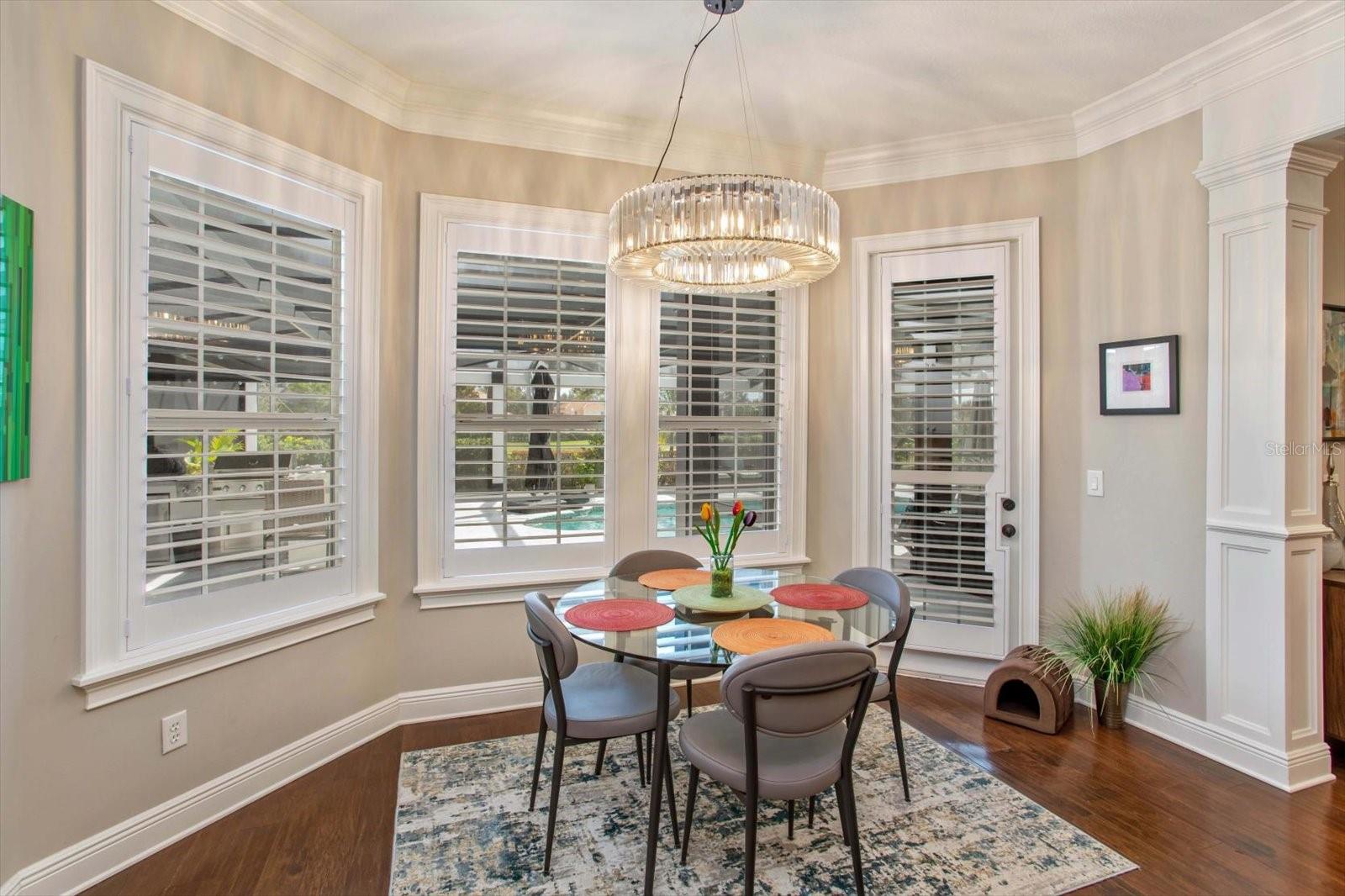 Image 18 of 52 For 6252 Blakeford Dr