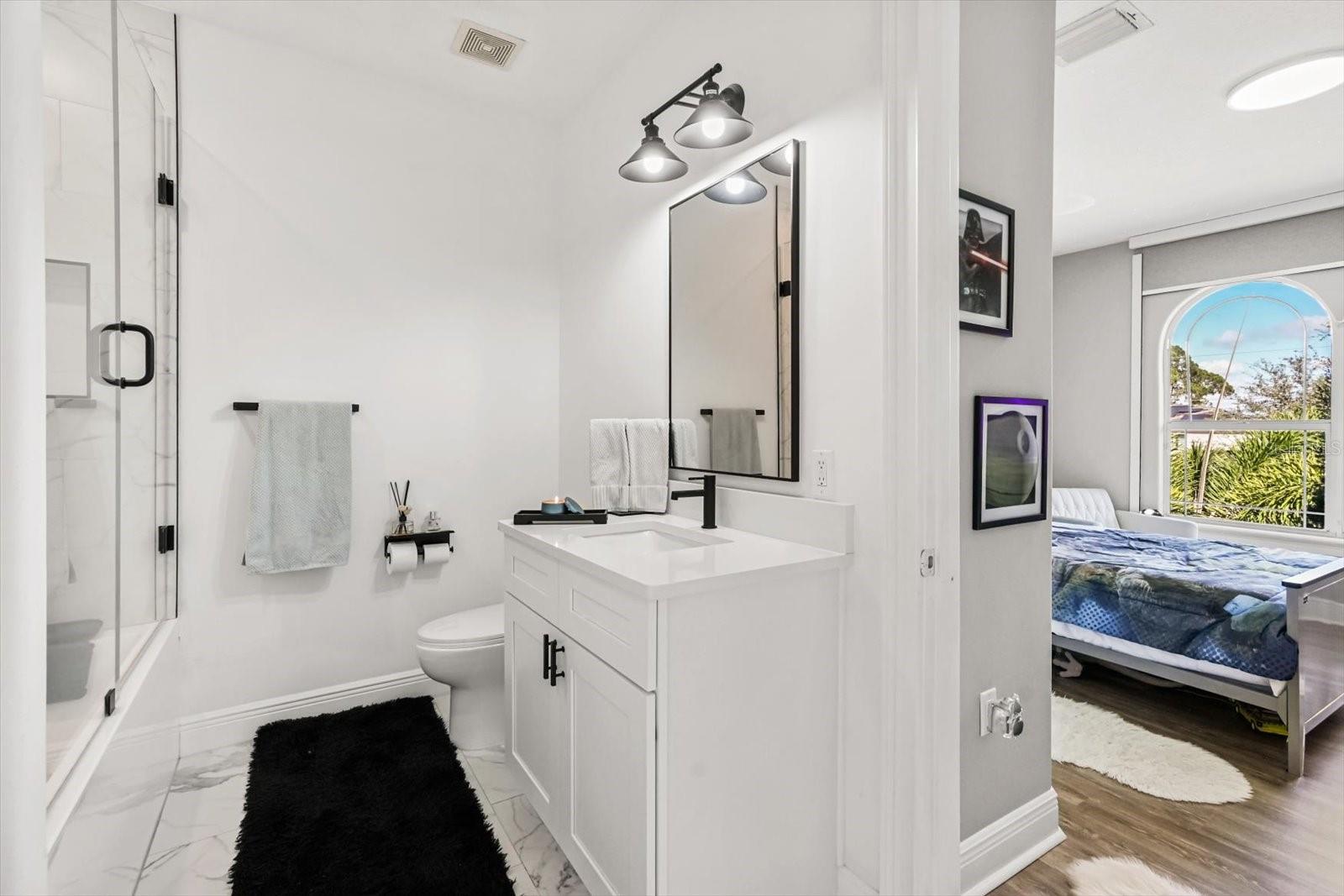 Image 21 of 41 For 10370 Trout Road