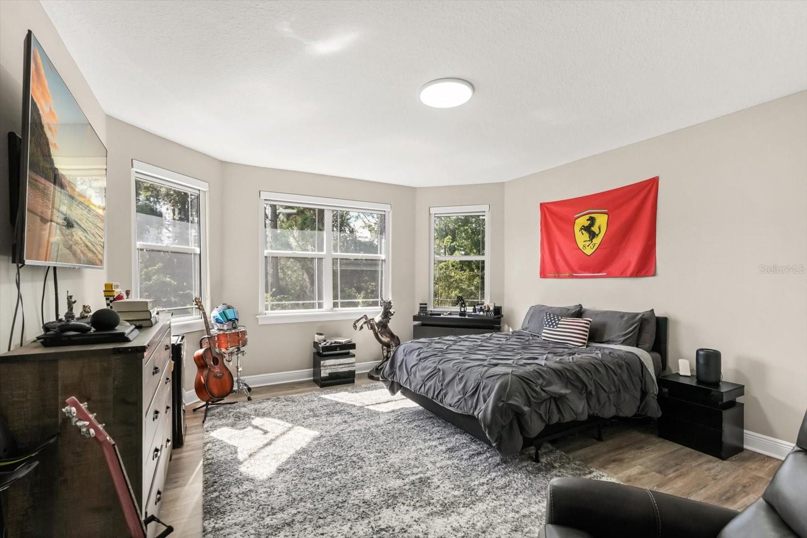 Image 23 of 41 For 10370 Trout Road