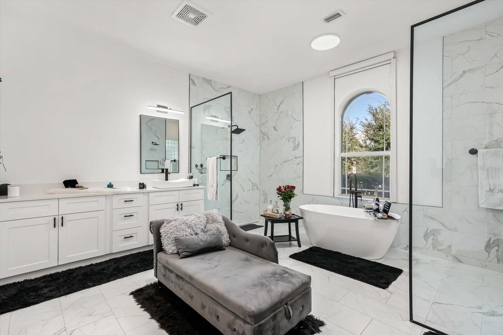 Image 31 of 41 For 10370 Trout Road