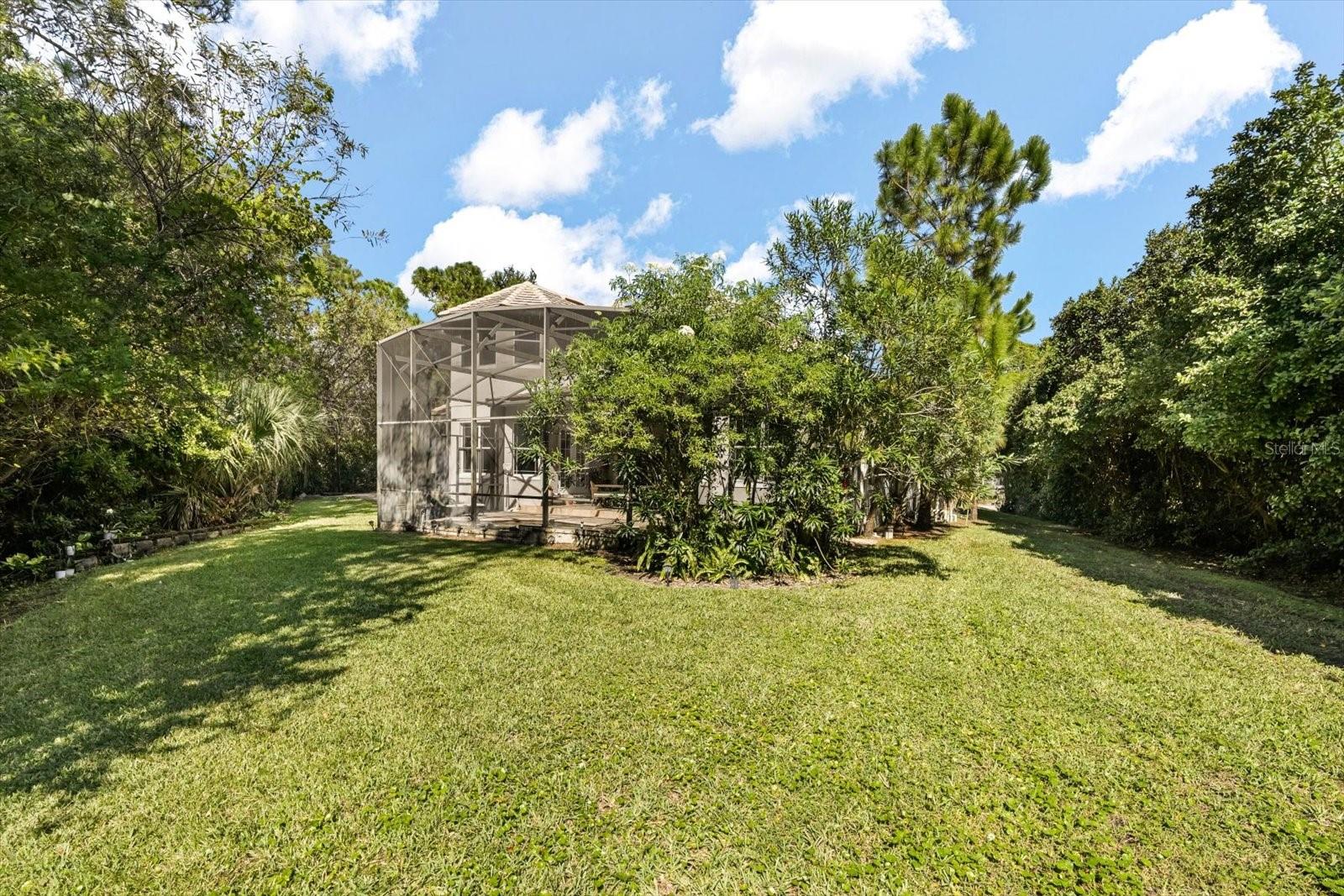 Image 36 of 41 For 10370 Trout Road