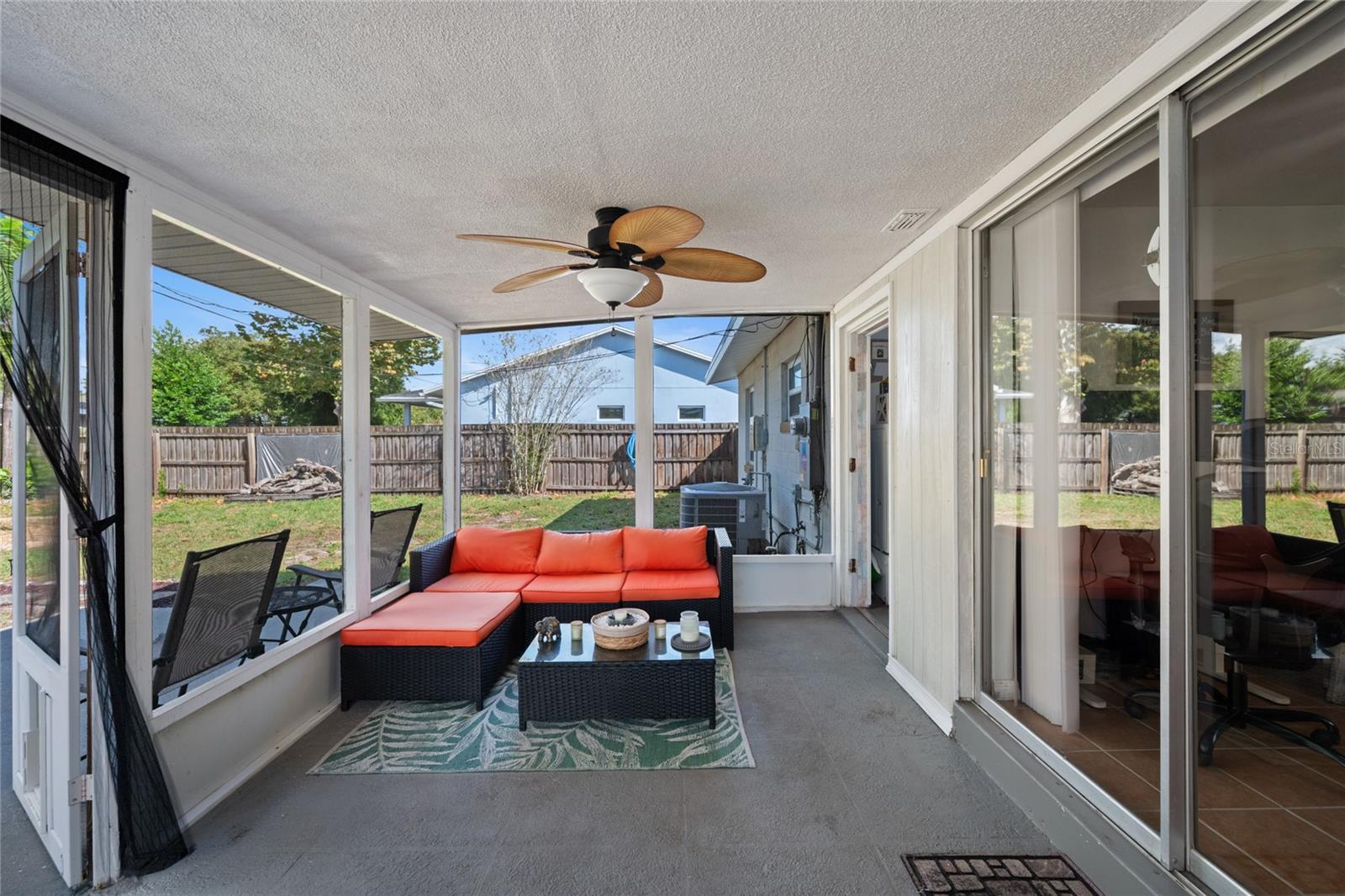 Image 19 of 34 For 150 Edgemon Avenue