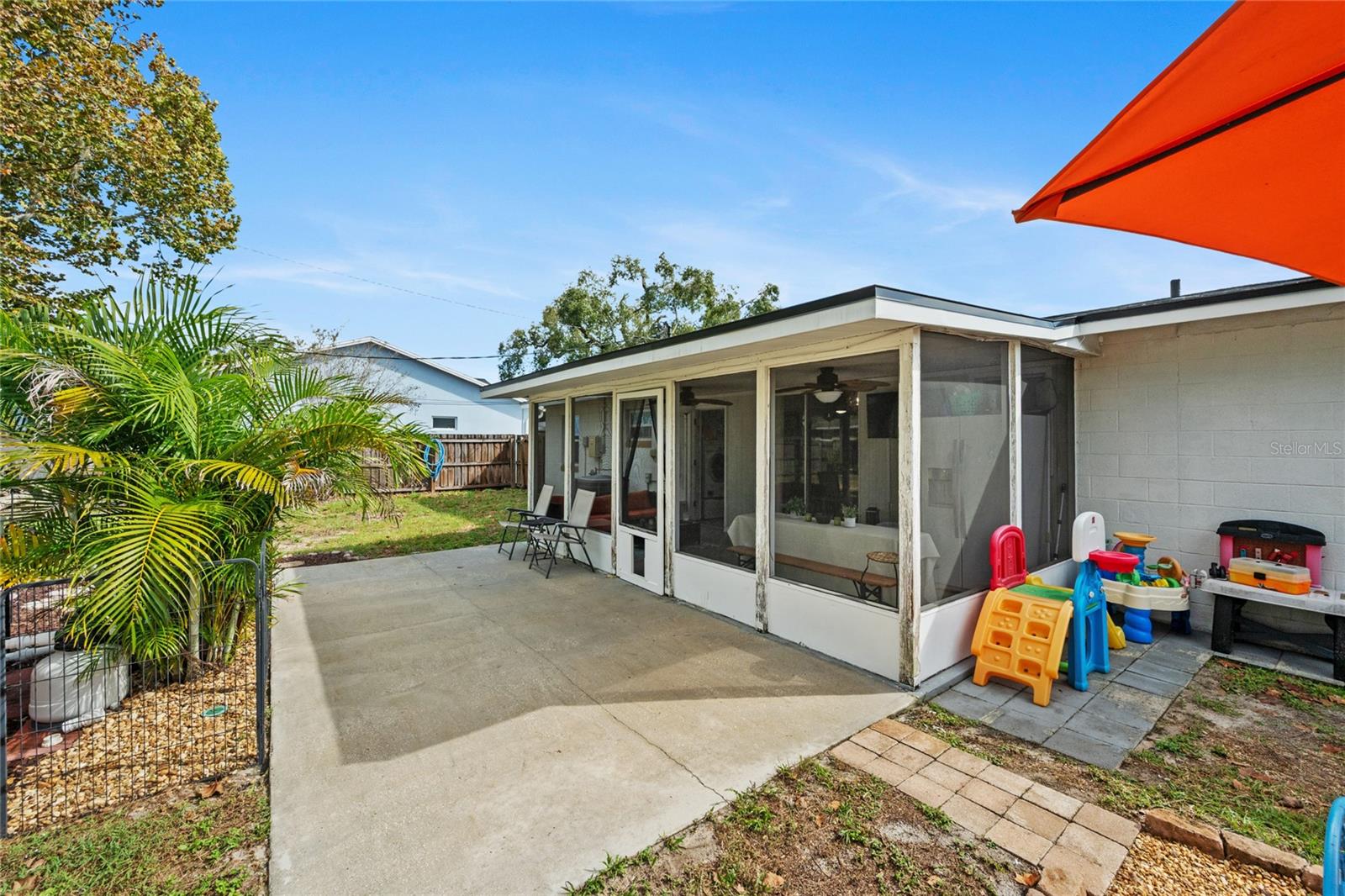 Image 28 of 34 For 150 Edgemon Avenue