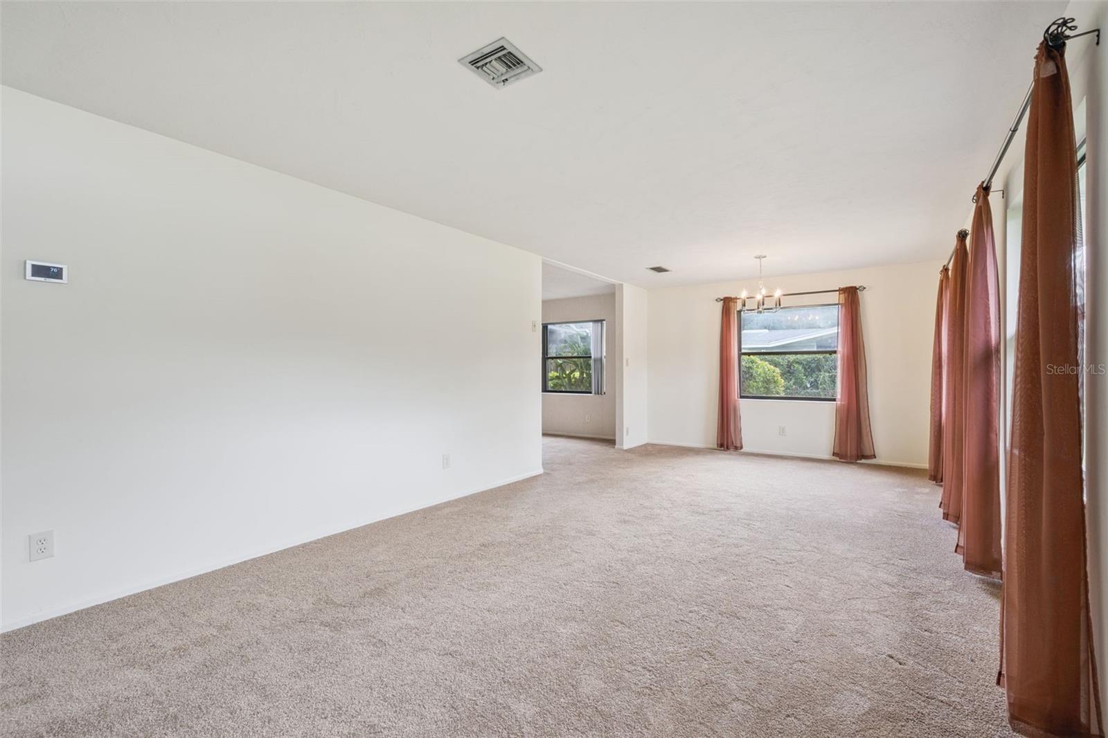 Image 12 of 49 For 2303 Washington Avenue