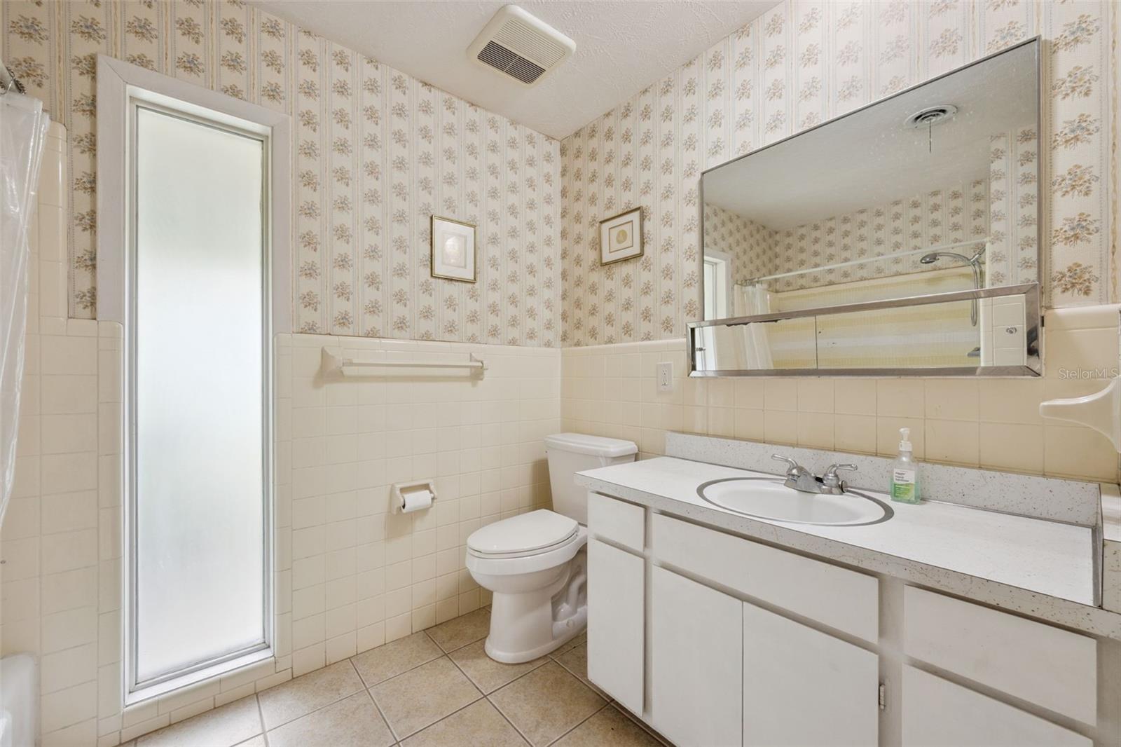 Image 25 of 49 For 2303 Washington Avenue