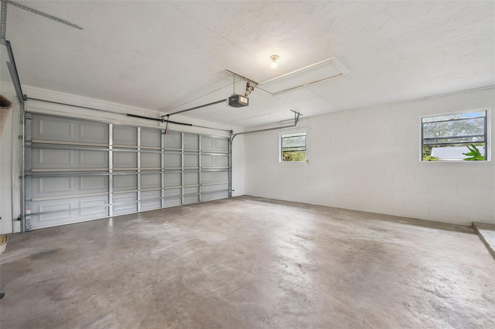 Image 31 of 49 For 2303 Washington Avenue